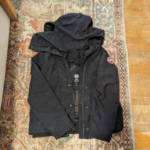 Canada goose spring/summer/fall coat